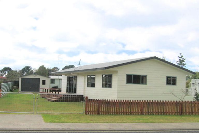 Photo of property in 108 Otahu Road, Whangamata, 3620