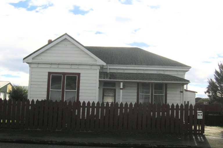 Photo of property in 104 Grays Road, Saint Leonards, Hastings, 4120