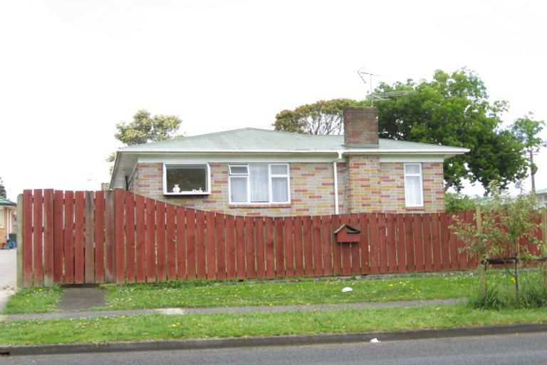 Photo of property in 77 Wellington Street, Pukekohe, 2120