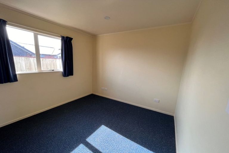 Photo of property in 8 Finsbury Street, Islington, Christchurch, 8042