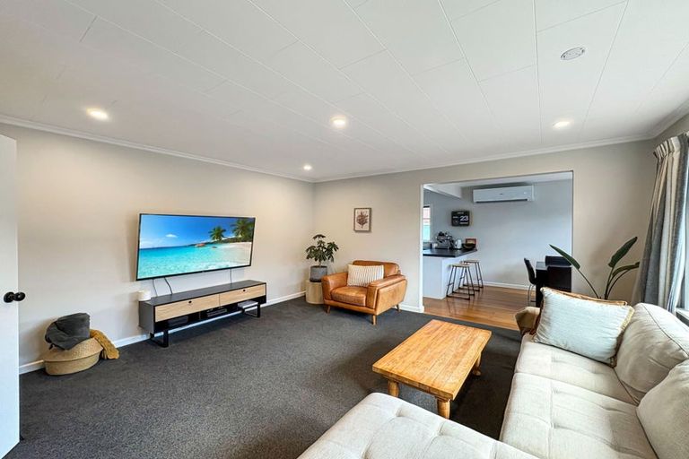 Photo of property in 1/218 Pine Avenue, South New Brighton, Christchurch, 8062