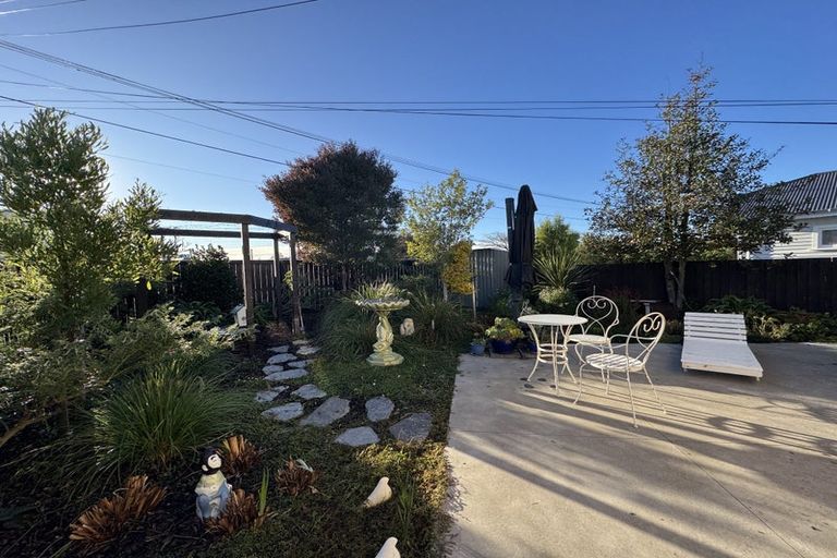 Photo of property in 70 Roydvale Avenue, Burnside, Christchurch, 8053