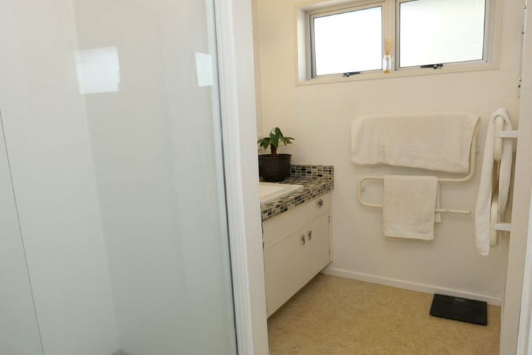 Photo of property in 105 Rosetta Road, Raumati South, Paraparaumu, 5032