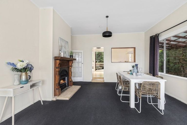 Photo of property in 185 Marine Parade, Seatoun, Wellington, 6022