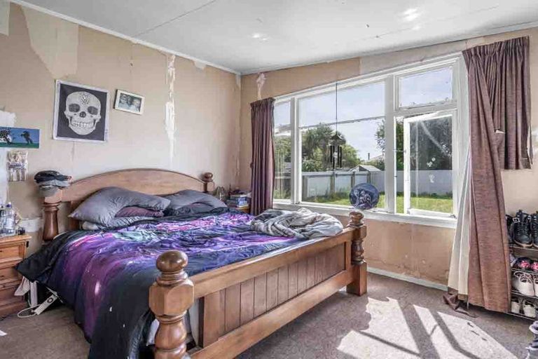 Photo of property in 14 Collingwood Street, Strathern, Invercargill, 9812