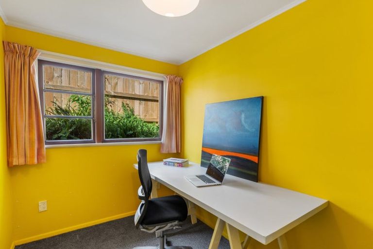 Photo of property in 42 Poplar Avenue, Raumati South, Paraparaumu, 5032