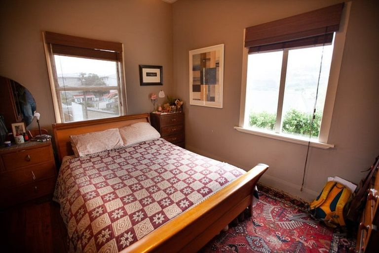 Photo of property in 1 Glendavar Street, Berhampore, Wellington, 6023