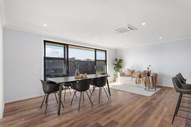 Photo of property in 3 Summerleas Lane, Halswell, Christchurch, 8025