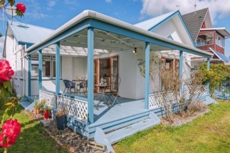 Photo of property in 10 Jensen Street, Hokowhitu, Palmerston North, 4410