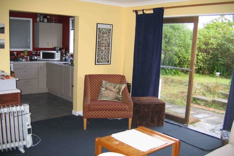 Photo of property in 12 Cheshire Street, Wilton, Wellington, 6012