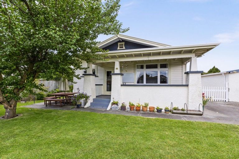 Photo of property in 33 Bowling Road, Greenmeadows, Napier, 4112