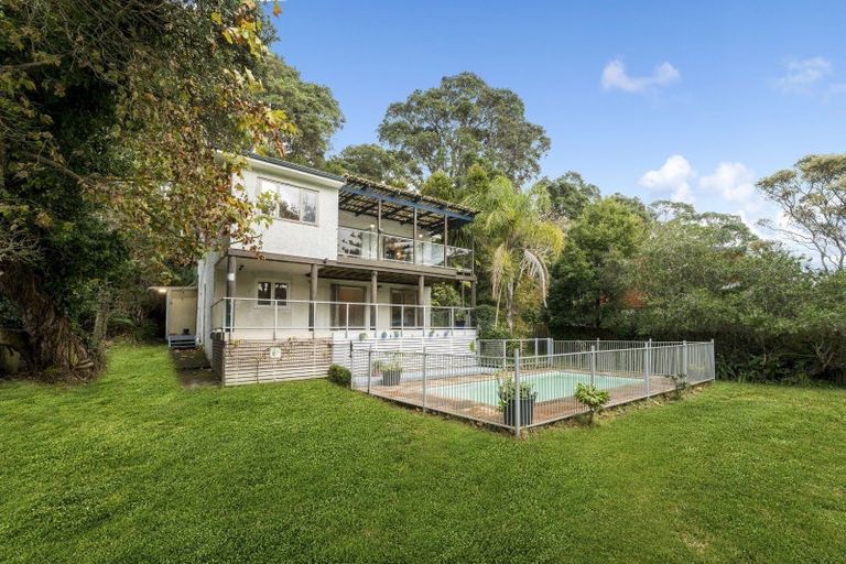 Photo of property in 23 Glencoe Road, Browns Bay, Auckland, 0630