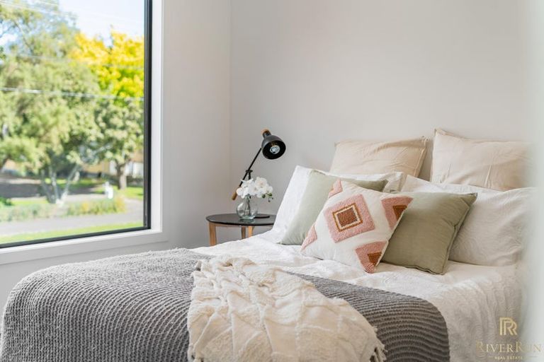 Photo of property in 1/104 Martin Street, Wallaceville, Upper Hutt, 5018