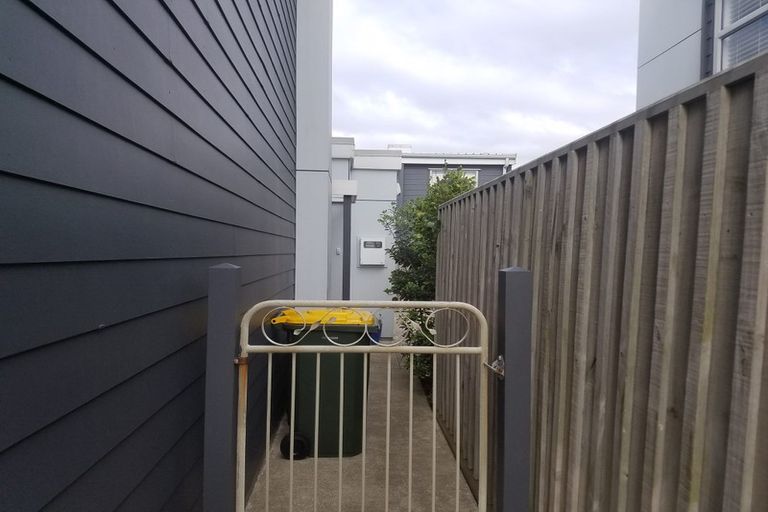 Photo of property in 6/14f Tireti Road, Titahi Bay, Porirua, 5022