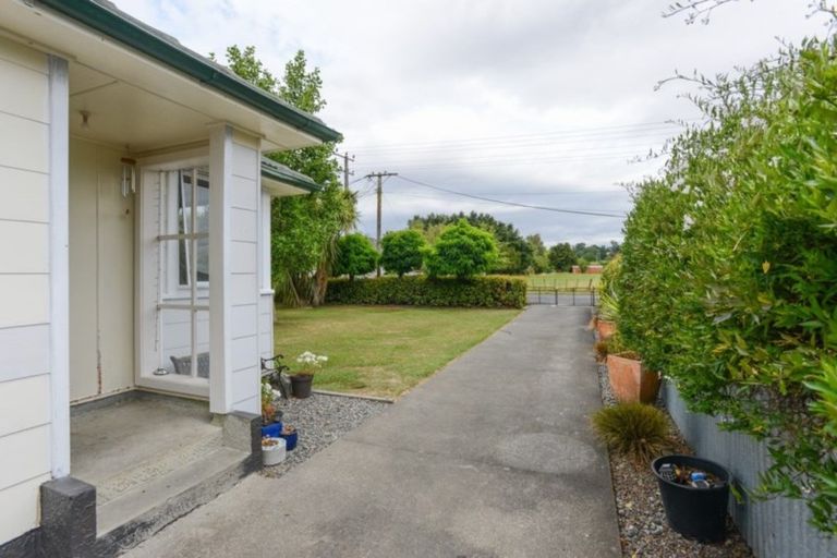 Photo of property in 6 Bennett Street, Waipawa, 4210