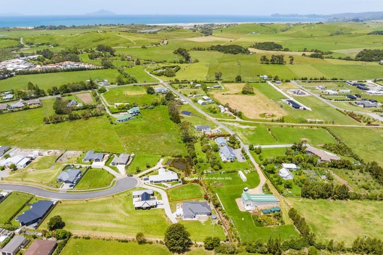 Photo of property in 1 Kahikatea Tree Lane Lane, Waipu, 0510