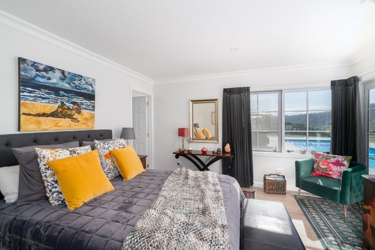 Photo of property in 36 Kaiapo Road, Acacia Bay, Taupo, 3385