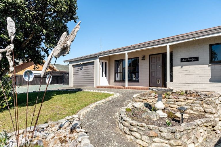 Photo of property in 11 Teece Drive, Motueka, 7120