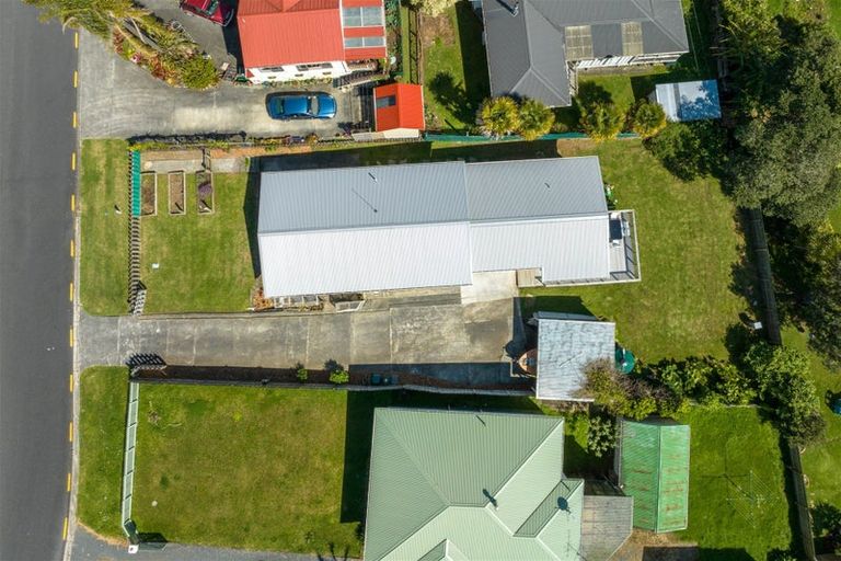 Photo of property in 8 Yorke Road, Haruru, 0204