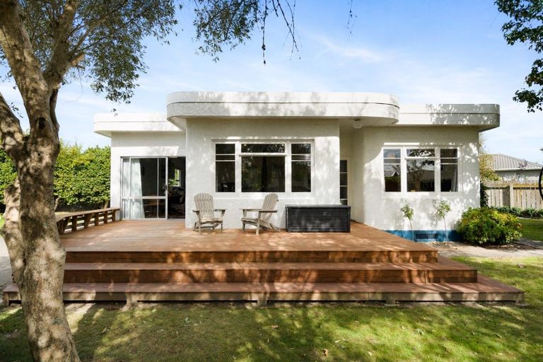 Photo of property in 311a Collinge Road, Mayfair, Hastings, 4122