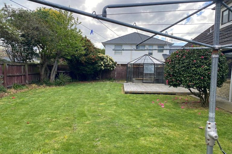 Photo of property in 17 San Rafael Place, Burnside, Christchurch, 8053