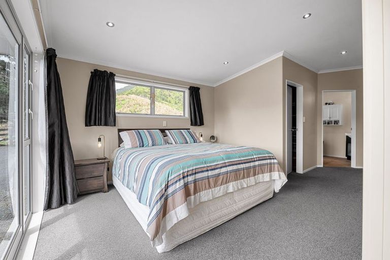 Photo of property in 39 Parker Road, Huntly, 3771