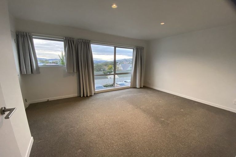 Photo of property in 4/8 Middleton Road, Johnsonville, Wellington, 6037