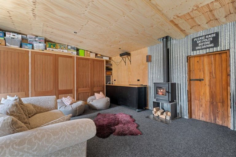 Photo of property in 23 Ewing Place, Albert Town, Wanaka, 9305