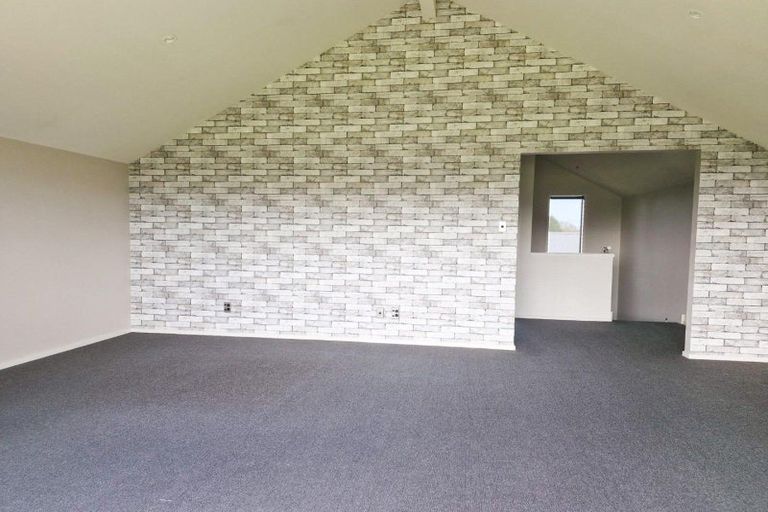 Photo of property in 53 Steel Road, West Plains, Invercargill, 9874