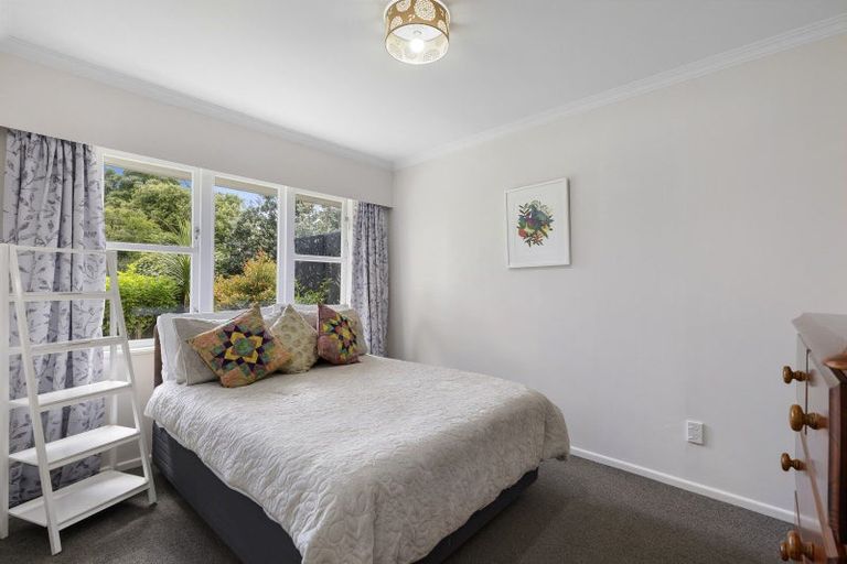 Photo of property in 13a Wai-iti Crescent, Woburn, Lower Hutt, 5010
