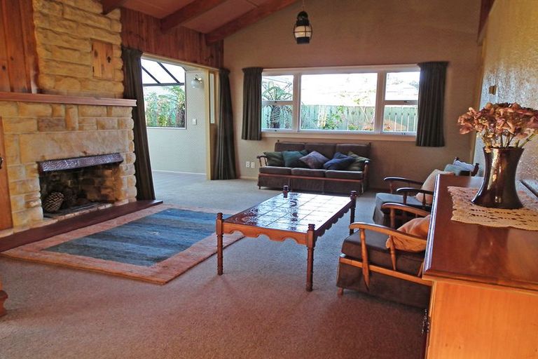 Photo of property in 14 Glendale Crescent, Holmes Hill, Oamaru, 9401