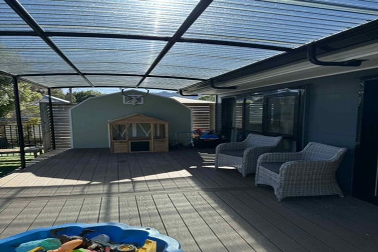 Photo of property in 19a Faulke Avenue, Wainuiomata, Lower Hutt, 5014