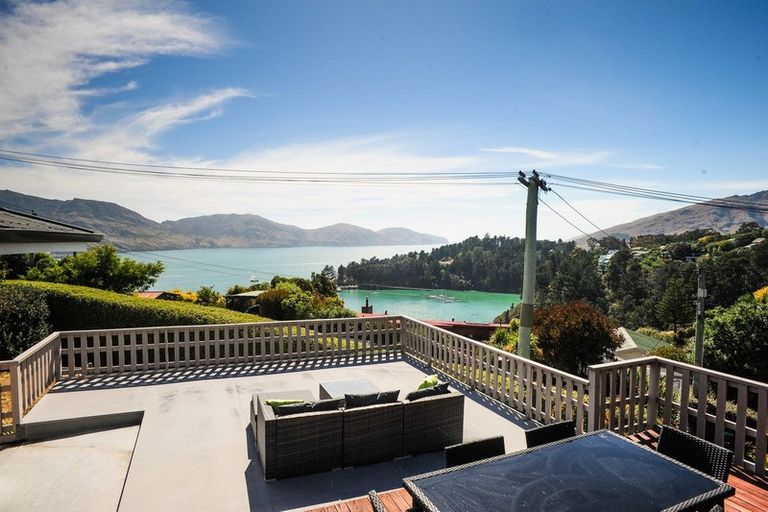 Photo of property in 8 Te Ara Crescent, Diamond Harbour, Lyttelton, 8971