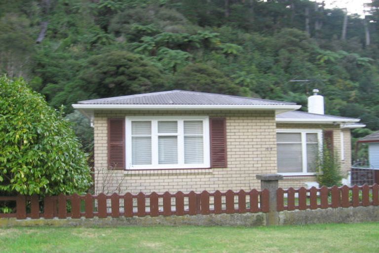 Photo of property in 44 Sunny Grove, Wainuiomata, Lower Hutt, 5014
