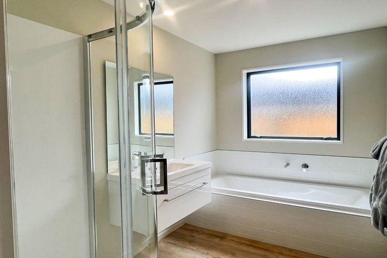 Photo of property in 5 Ruston Lane, Halswell, Christchurch, 8025