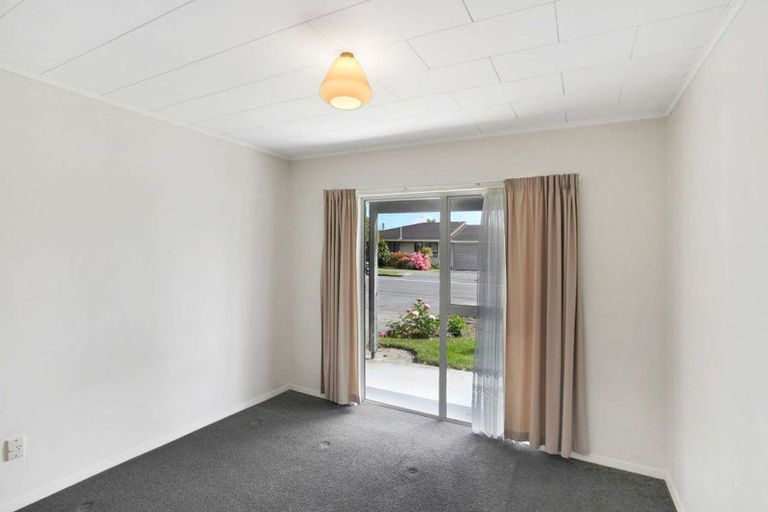 Photo of property in 11 Andrew Street, Rangiora, 7400