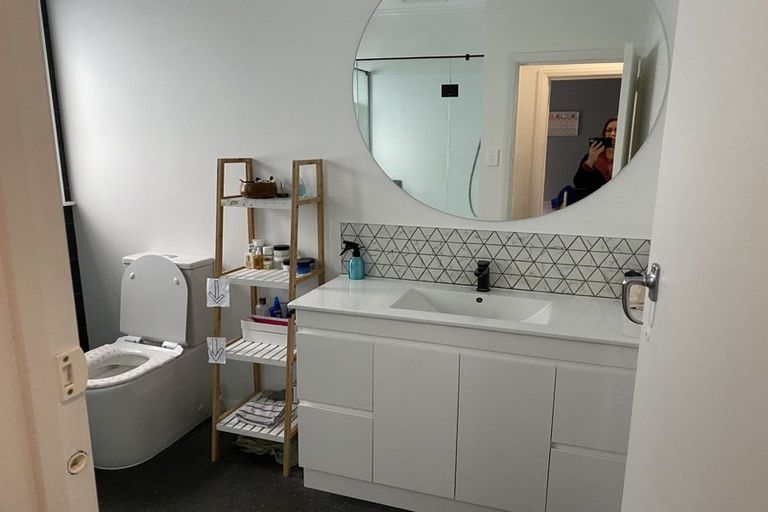 Photo of property in 76a Sutherland Road, Brookfield, Tauranga, 3110