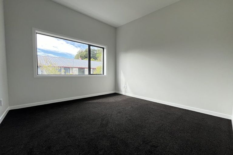 Photo of property in 49 Taylor Terrace, Tawa, Wellington, 5028
