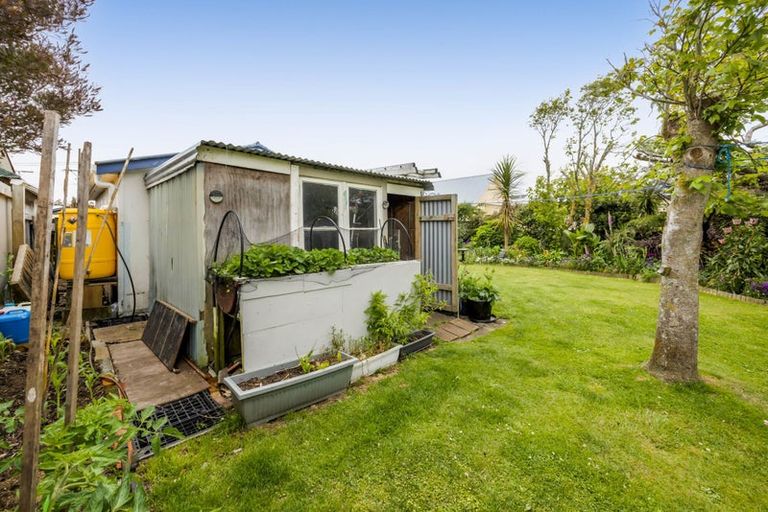 Photo of property in 6 Galt Street, Hawera, 4610