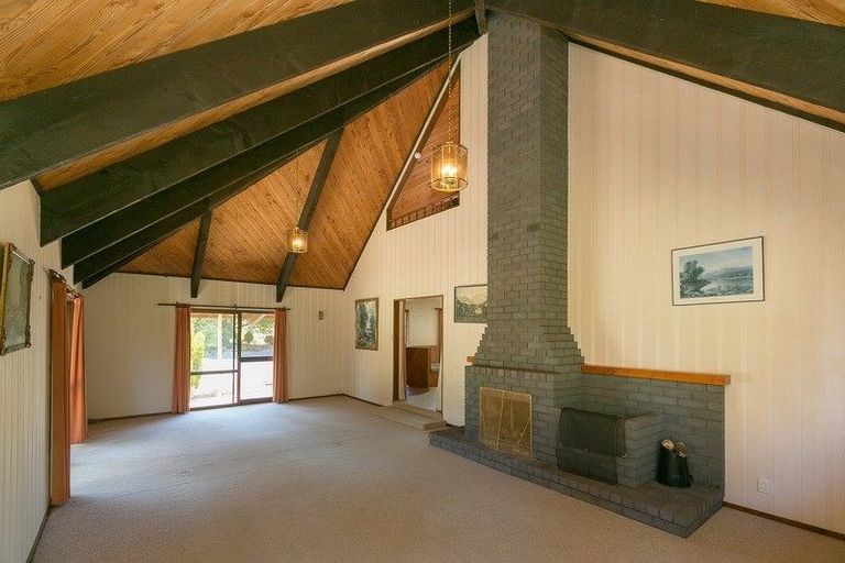 Photo of property in 276 Tikorangi Road, Tikorangi, Waitara, 4383