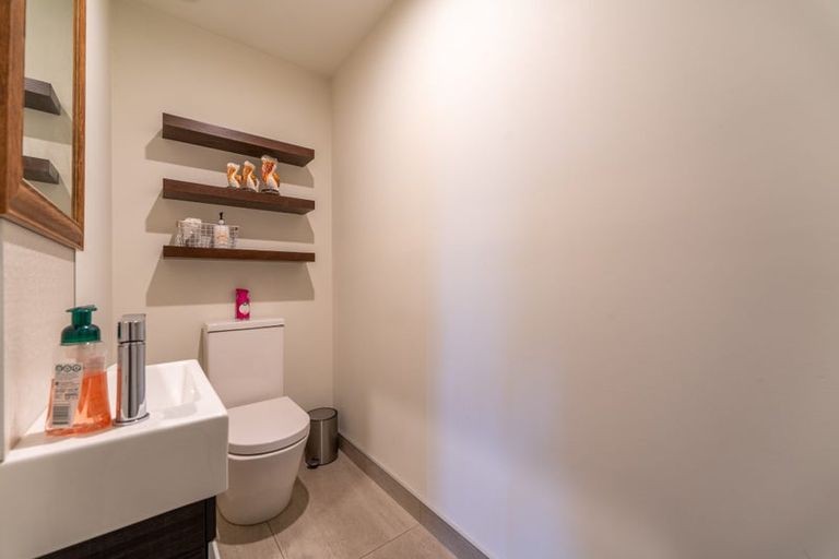 Photo of property in 2 Templer Street, Geraldine, 7930