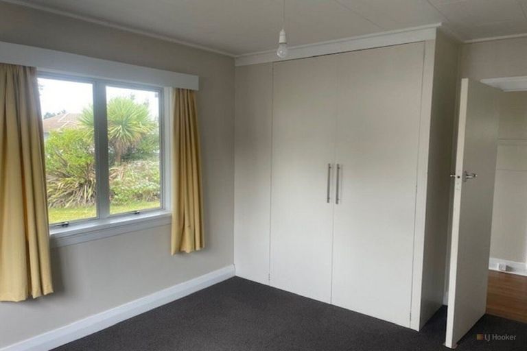 Photo of property in 8 Holmes Street, Waimate, 7924