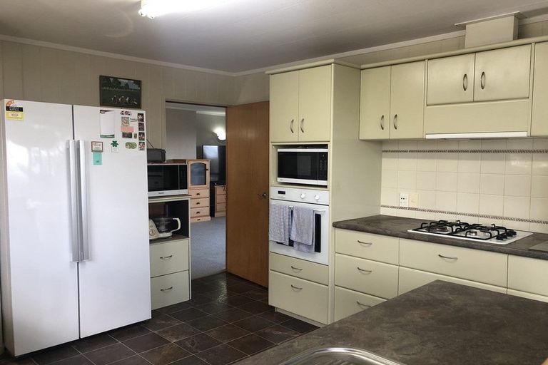 Photo of property in 4 Handley Place, Onerahi, Whangarei, 0110