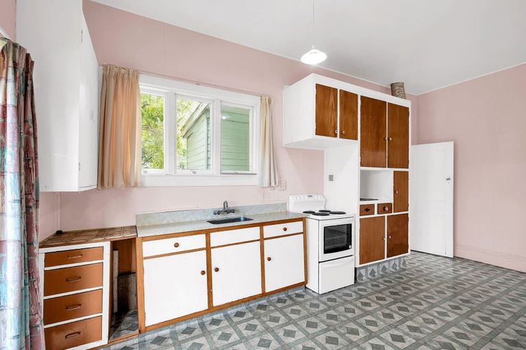 Photo of property in 111 Princes Street, Waikari, 7420