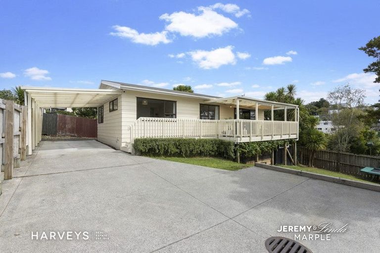 Photo of property in 1/28 Eastglen Road, Glen Eden, Auckland, 0602