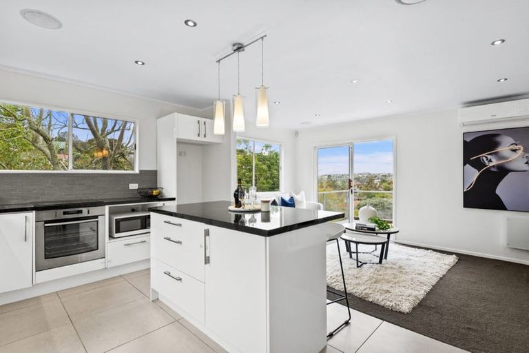 Photo of property in 92 Stapleford Crescent, Browns Bay, Auckland, 0630