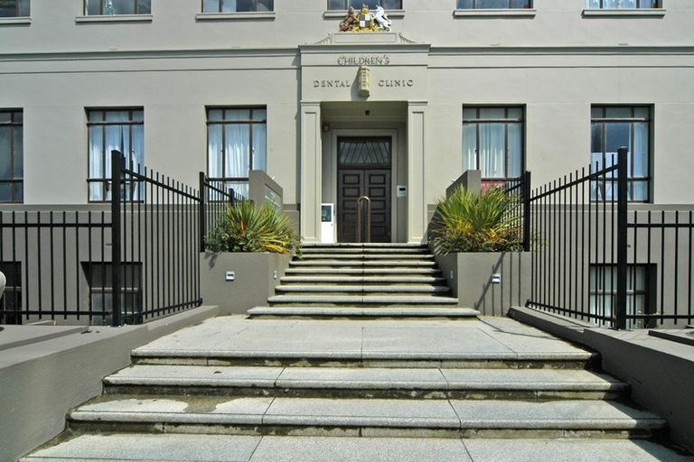 Photo of property in Augusta Apartments, 10/254 Willis Street, Te Aro, Wellington, 6011