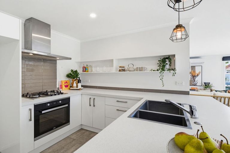 Photo of property in 22 Florence Avenue, Palmerston North, 4414