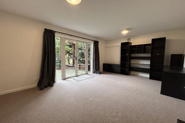 Photo of property in 22 Towne Place, Frankton, Queenstown, 9300