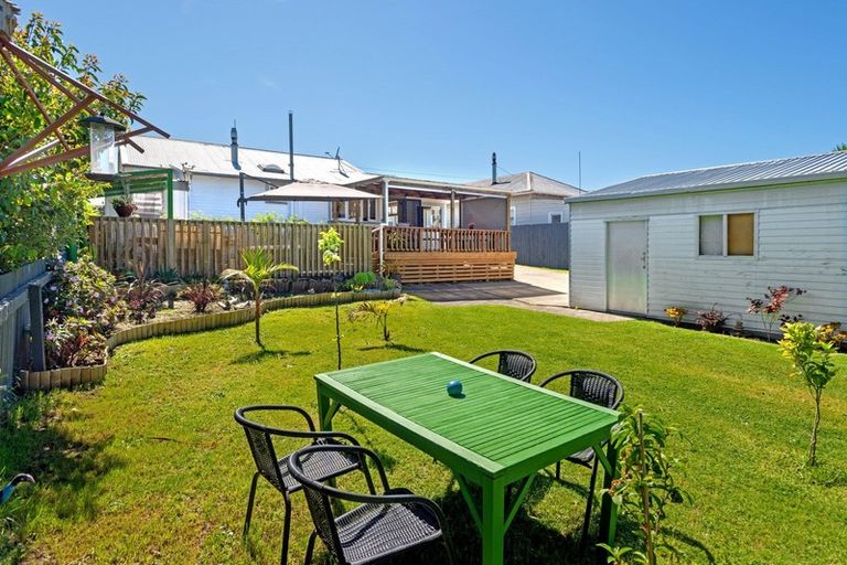 Photo of property in 208 Kahutia Street, Gisborne, 4010
